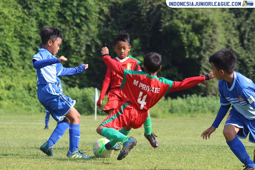u11 8 april 2018 mprivate soccer vs pelita jaya