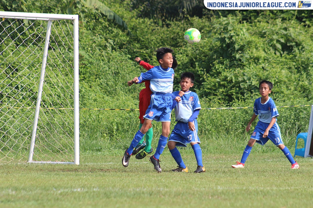 u11 8 april 2018 mprivate soccer vs pelita jaya