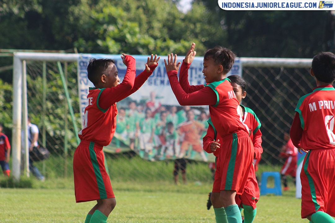 u11 8 april 2018 mprivate soccer vs pelita jaya