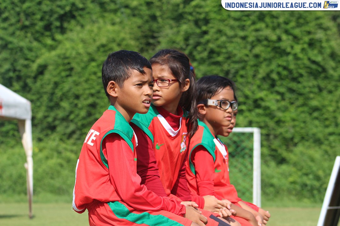 u11 8 april 2018 mprivate soccer vs pelita jaya