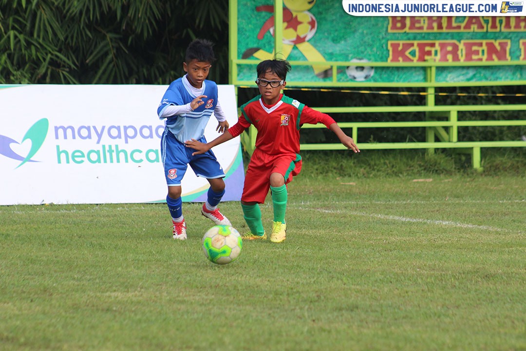 u11 8 april 2018 mprivate soccer vs pelita jaya