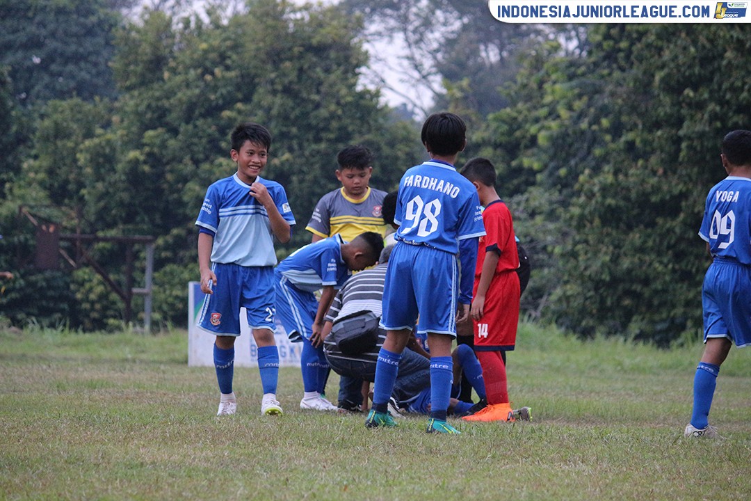 u11 8 july 2018 asiop apacinti vs pelita jaya soccer school