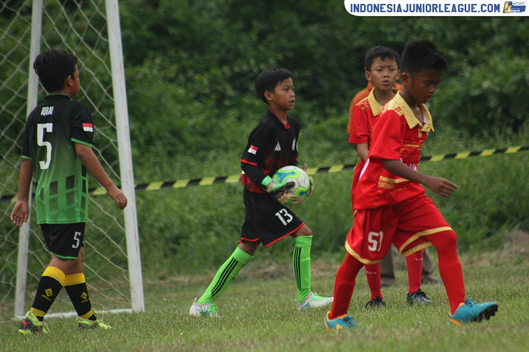 u11 8 july 2018 gagak rimang ss vs ragunan soccer school