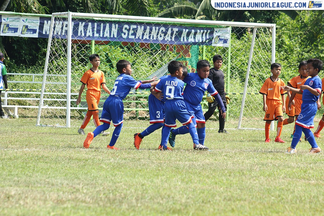 u11 8 july 2018 gelora poetra vs tik tak football first