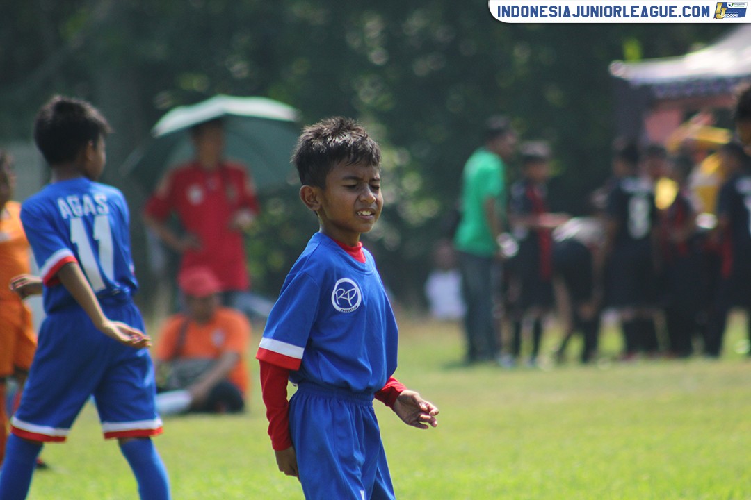 u11 8 july 2018 gelora poetra vs tik tak football first