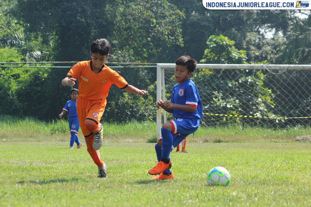 u11 8 july 2018 gelora poetra vs tik tak football first