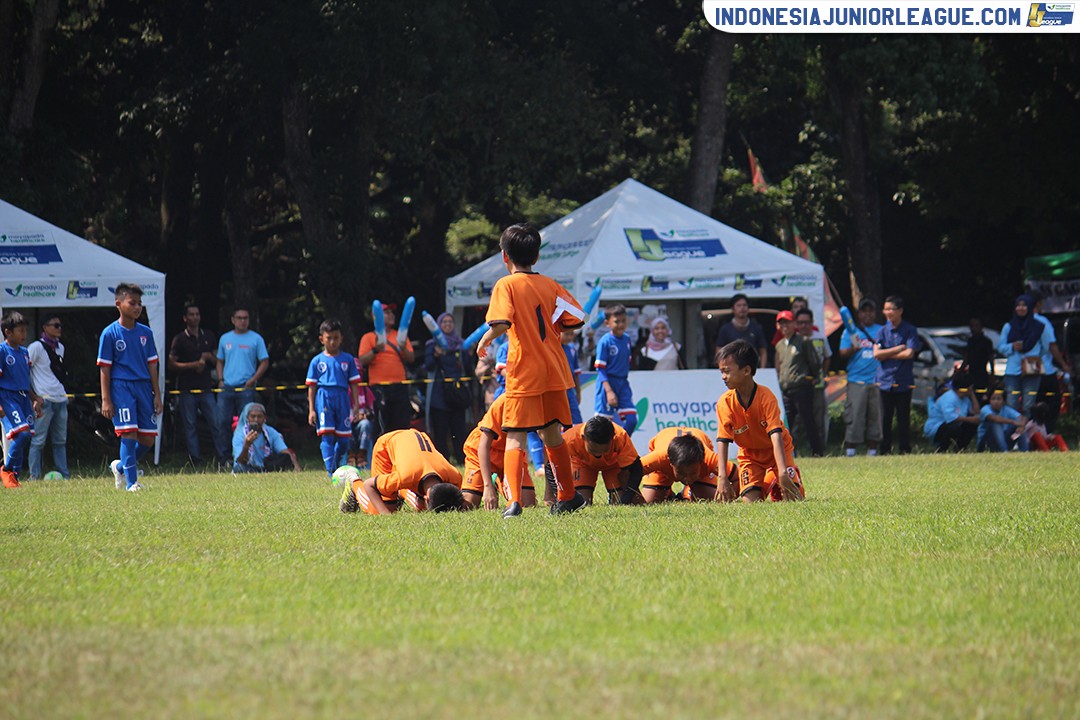 u11 8 july 2018 gelora poetra vs tik tak football first