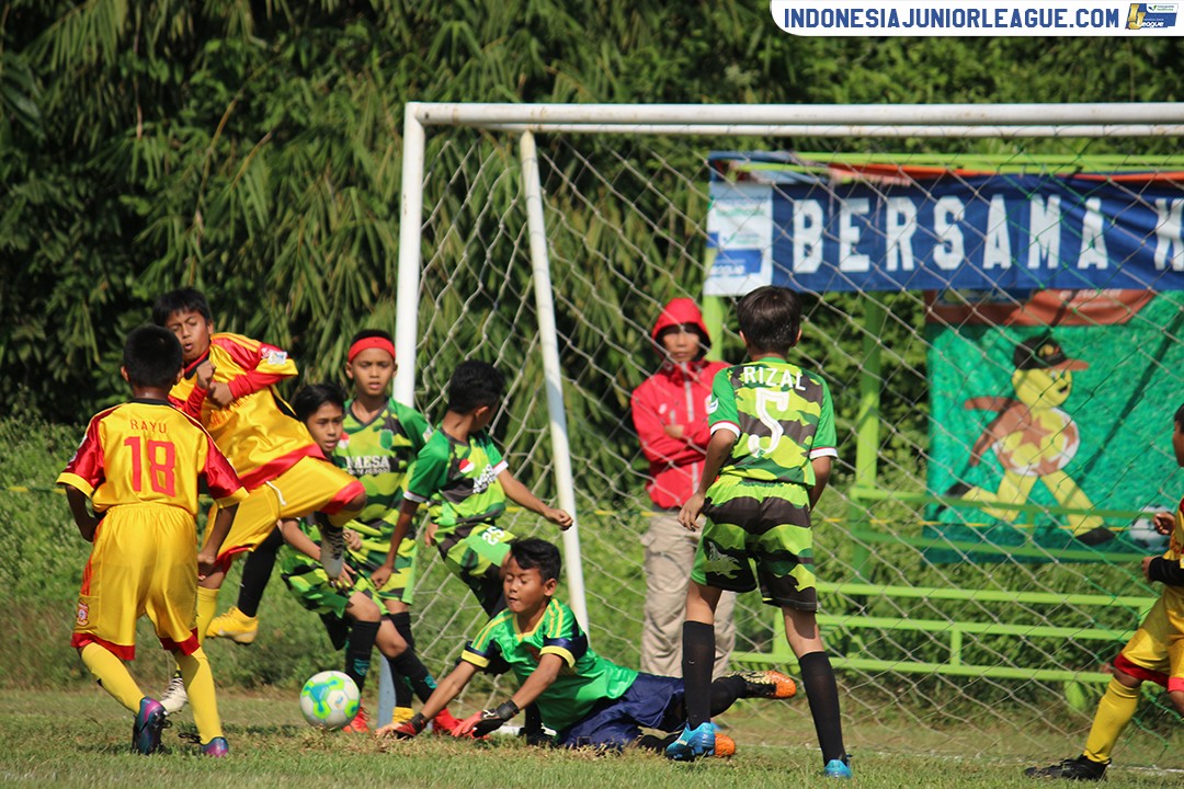 u11 8 july 2018 maesa cijantung vs salfas soccer
