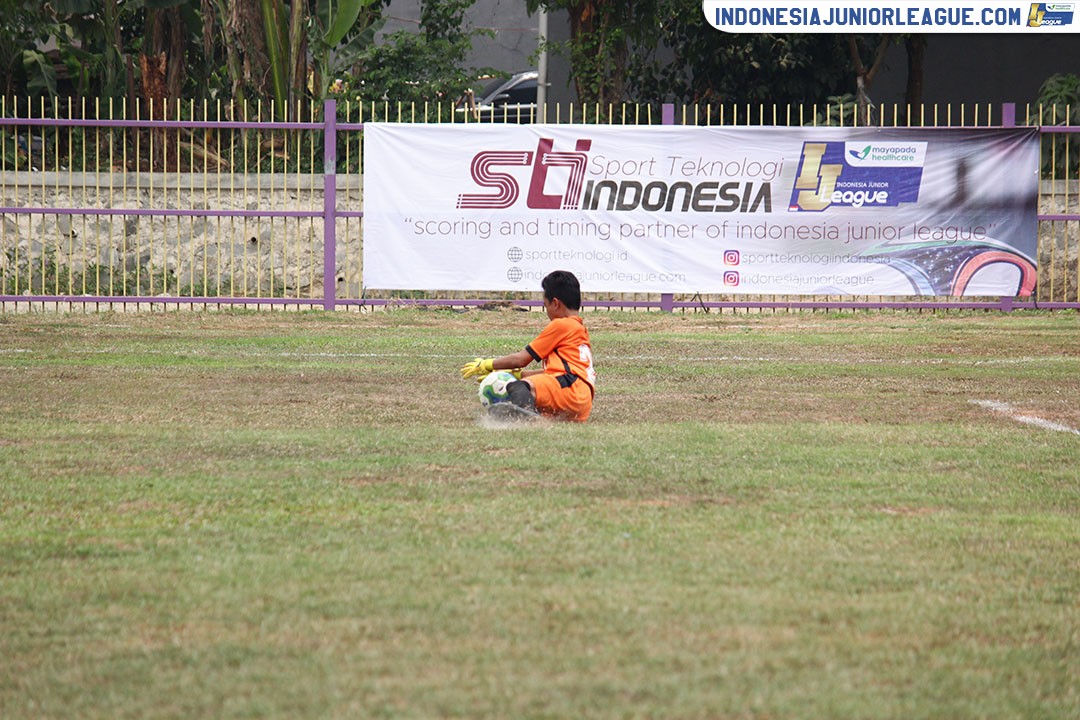u13 141018 garecs 1978 vs satria muda football academy