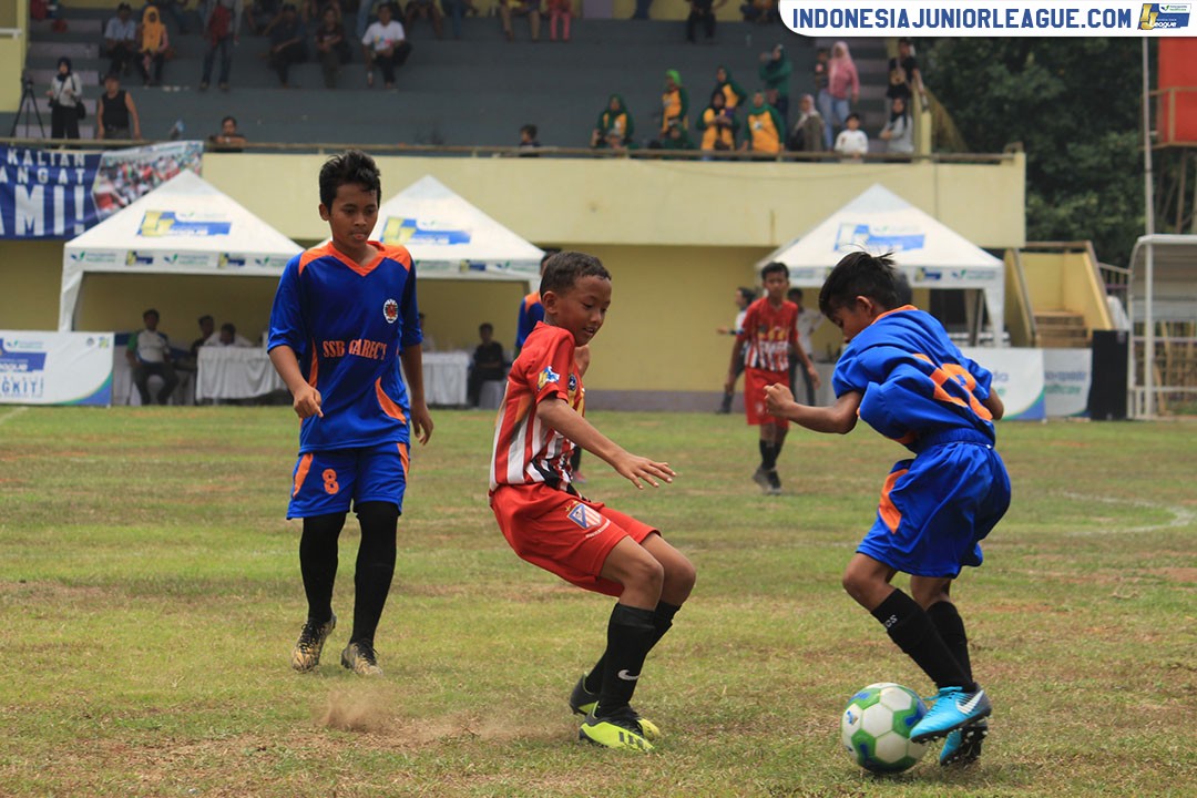 u13 141018 garecs 1978 vs satria muda football academy