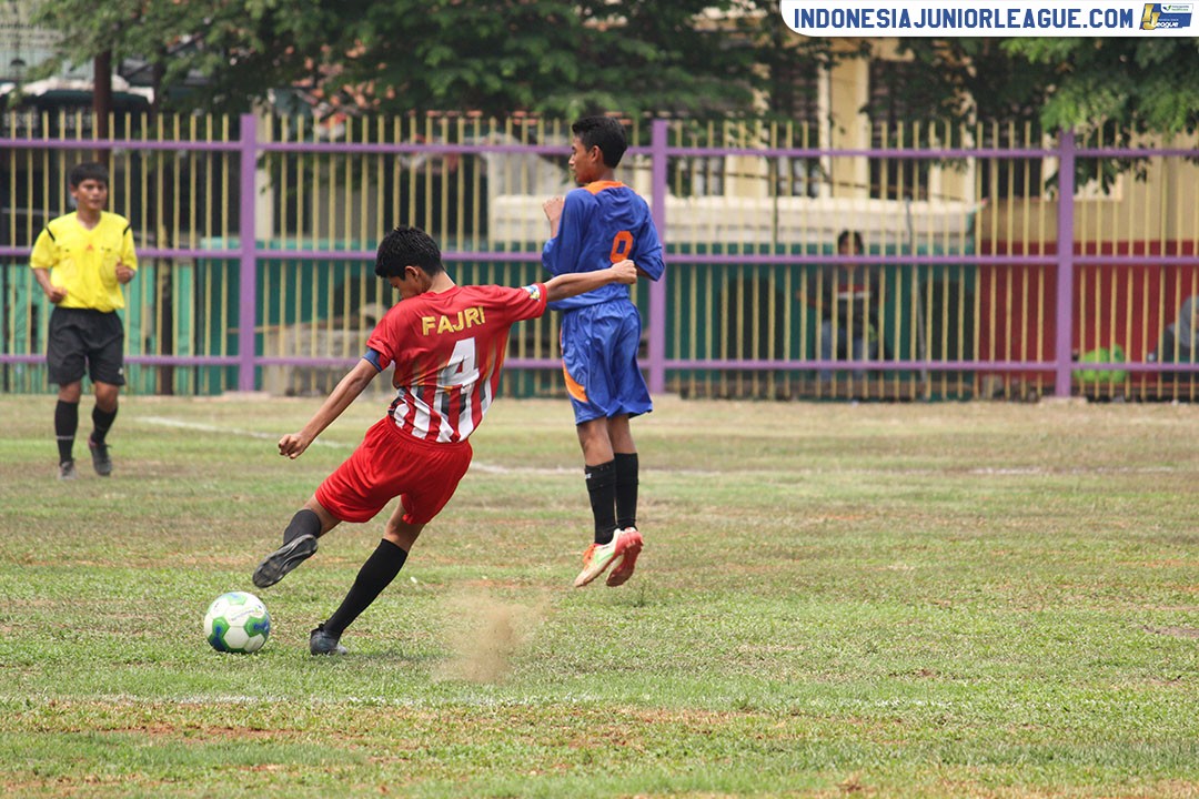 u13 141018 garecs 1978 vs satria muda football academy