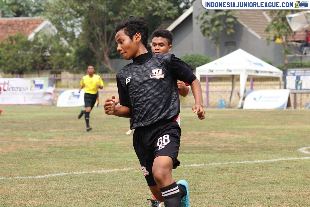 u13 141018 indonesia rising star vs villa 2000 fc