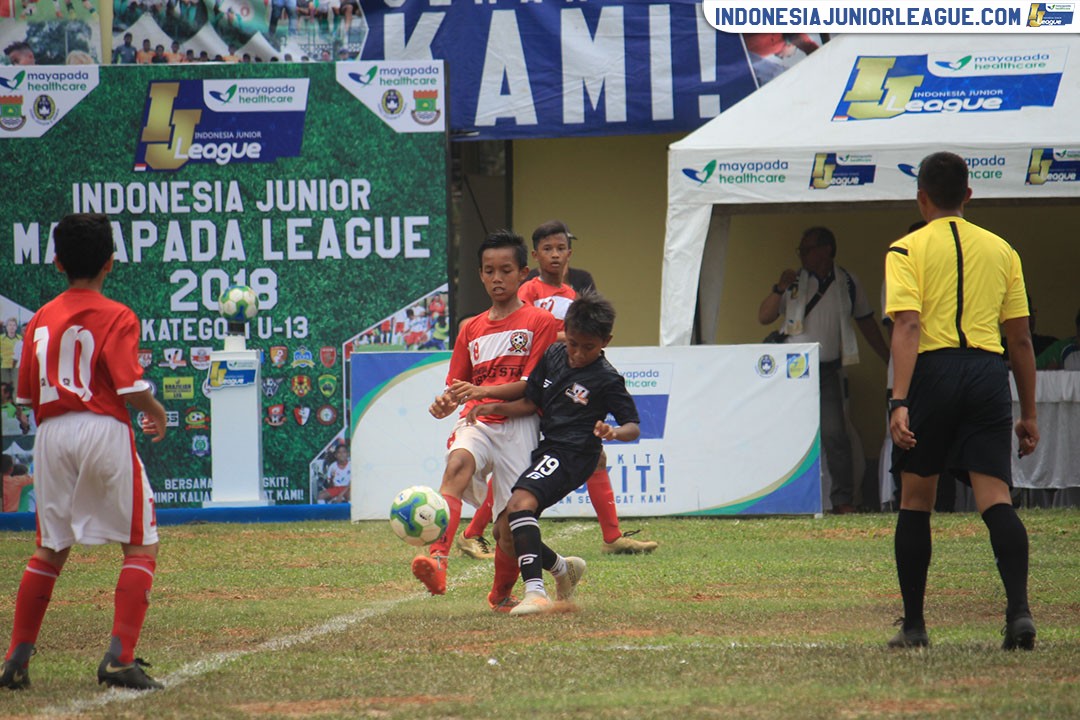 u13 141018 indonesia rising star vs villa 2000 fc