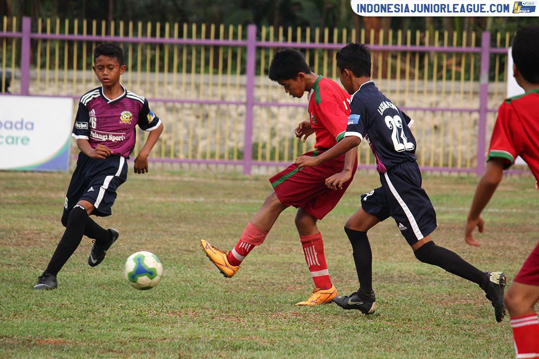 u13 141018 laskar pelangi soccer vs garuda junior tangerang