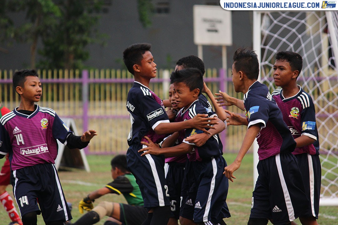 u13 141018 laskar pelangi soccer vs garuda junior tangerang