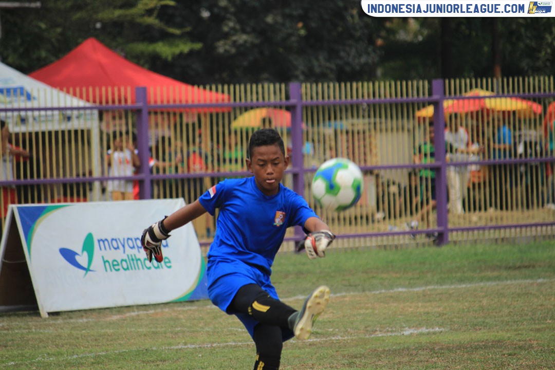 u13 141018 mprivate soccer vs prodirect academy