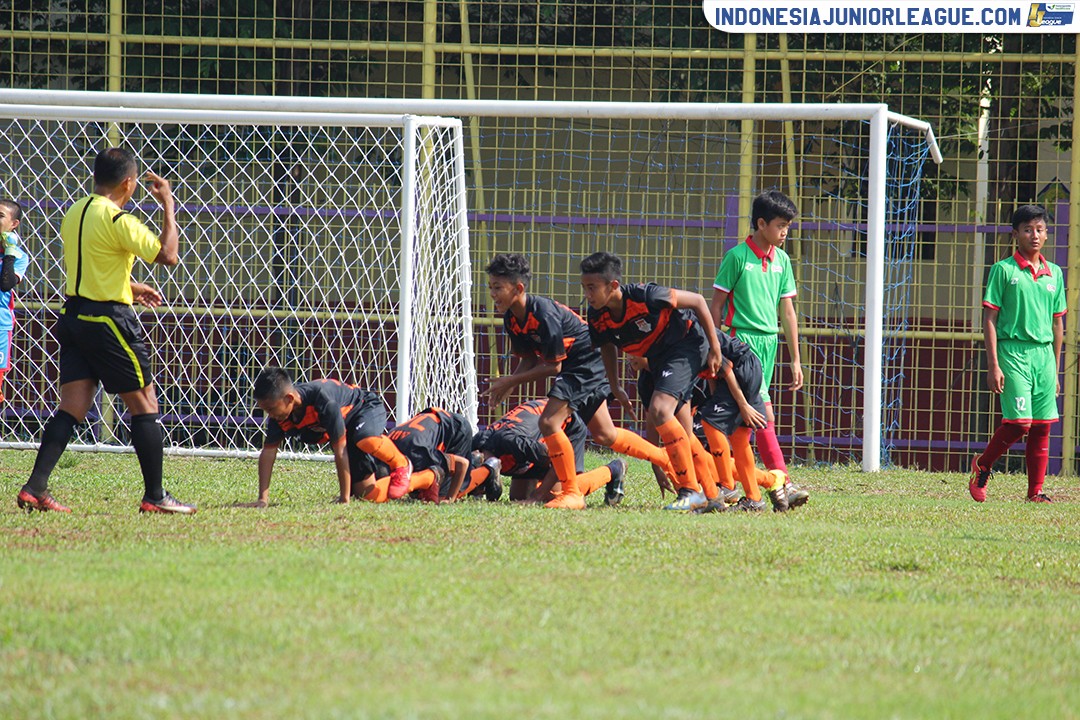 u13 211018 fu15fa bina sentra vs ciss soccer skill
