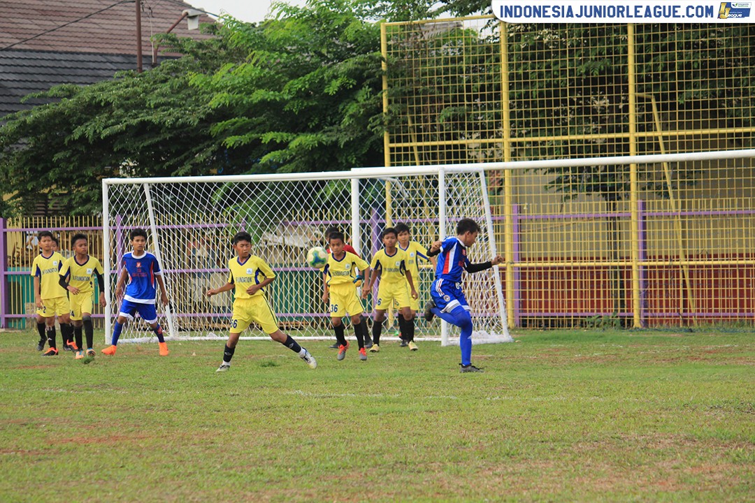 u13 211018 salfas soccer vs b 24 habs