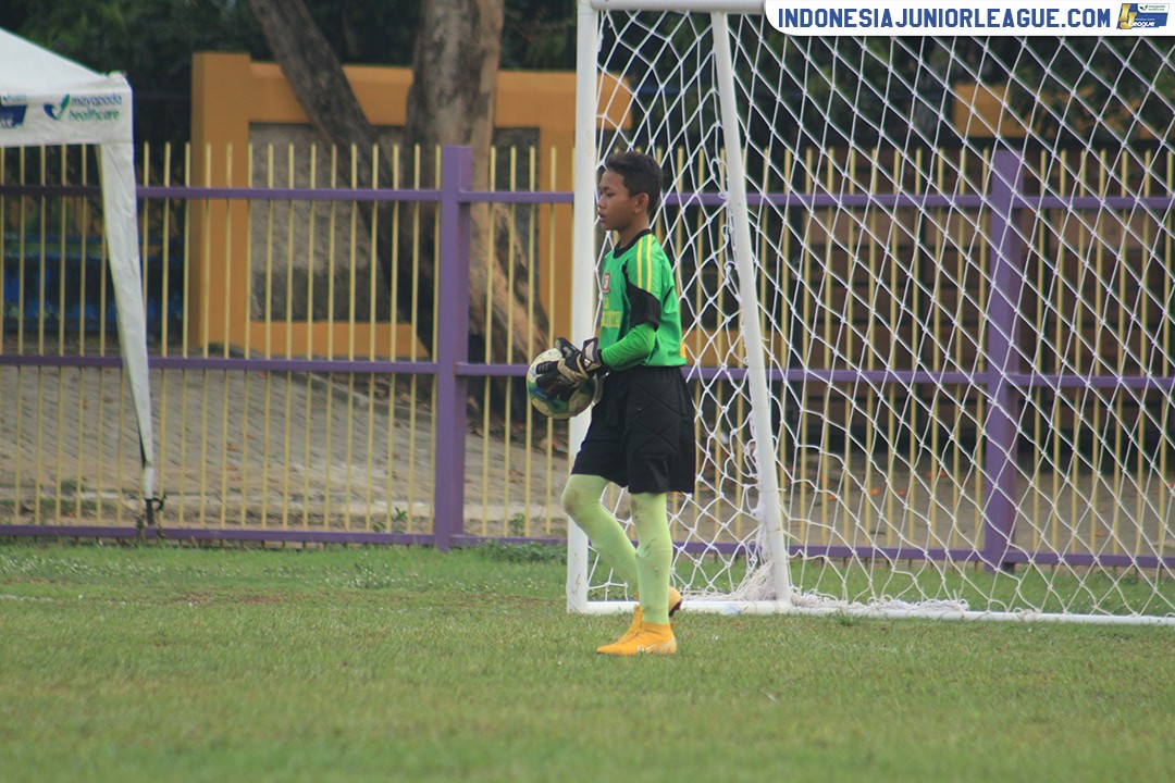 u13 211018 salfas soccer vs b 24 habs