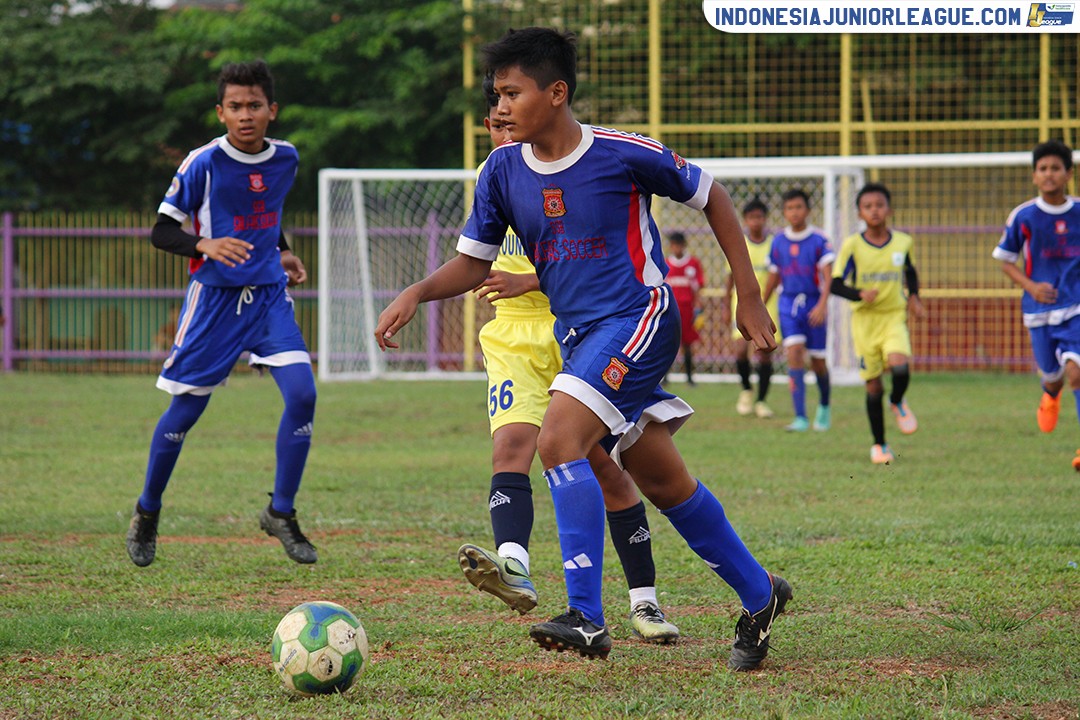u13 211018 salfas soccer vs b 24 habs