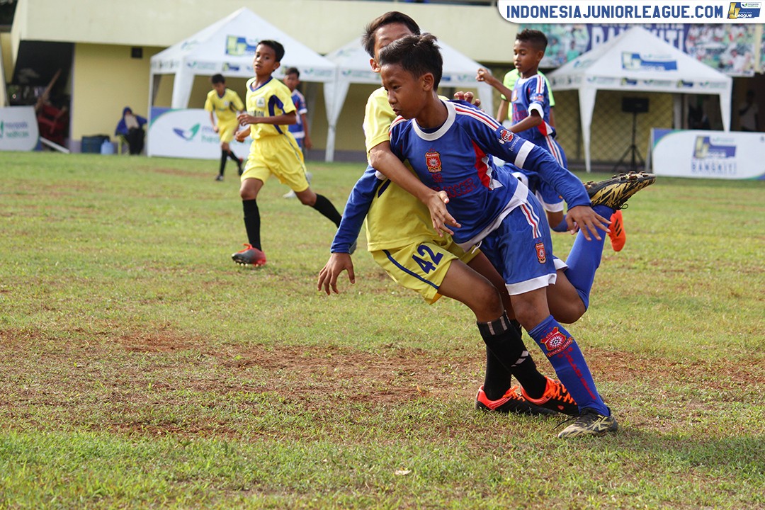 u13 211018 salfas soccer vs b 24 habs