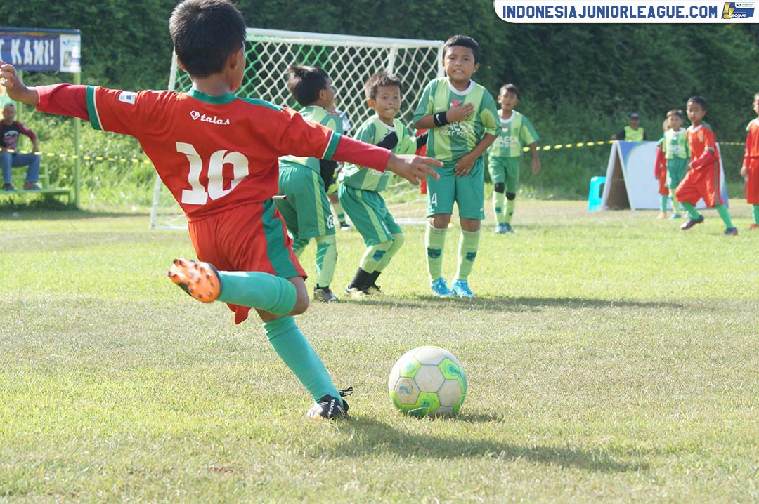 u9 1 april 2018 mprivate soccer vs maesa cijantung