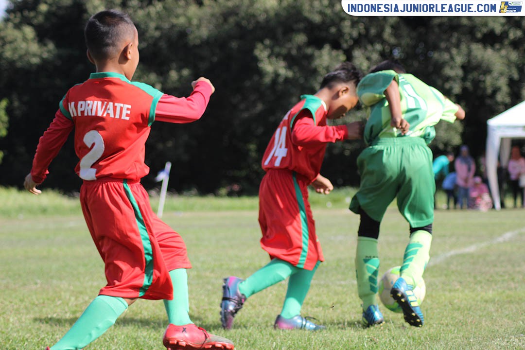 u9 1 april 2018 mprivate soccer vs maesa cijantung