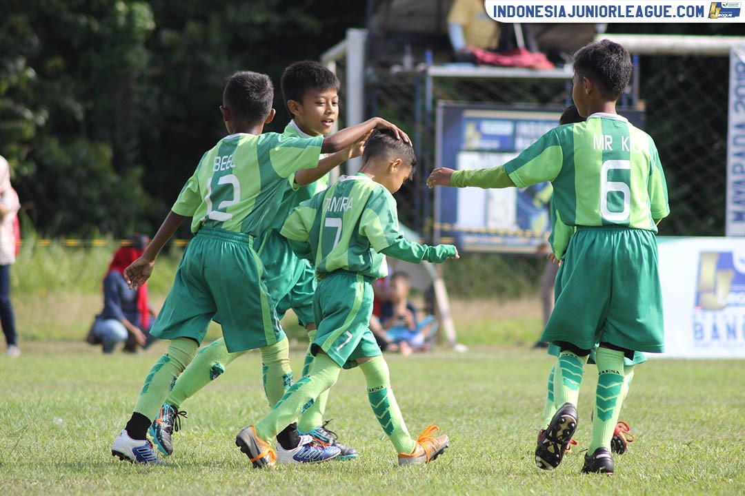 u9 1 april 2018 mprivate soccer vs maesa cijantung