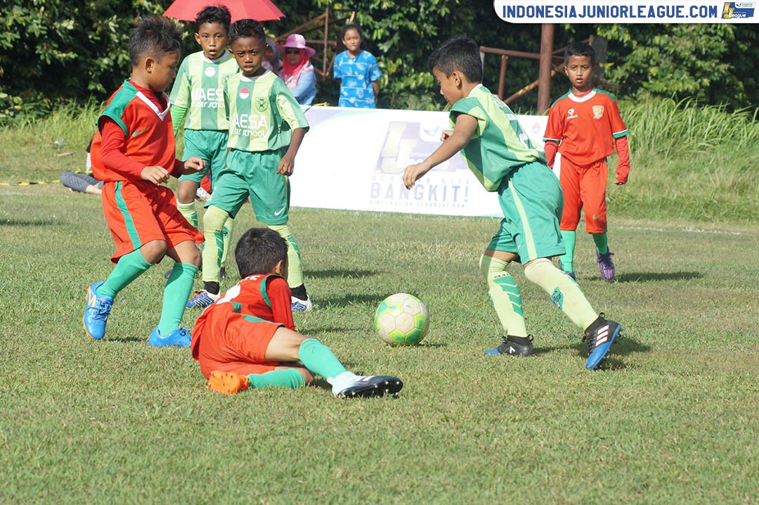 u9 1 april 2018 mprivate soccer vs maesa cijantung