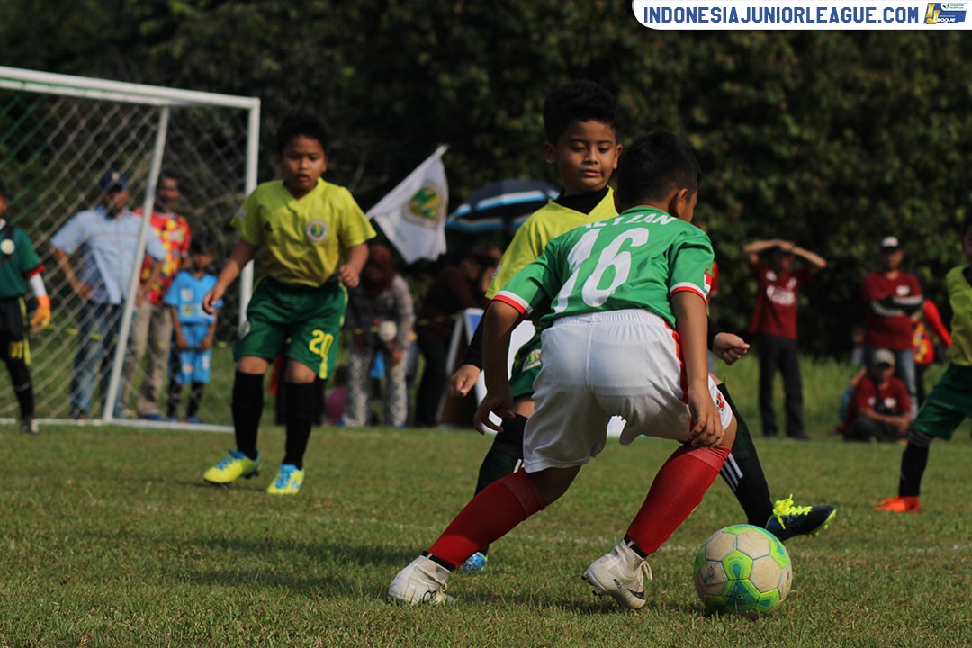 u9 18 mar 2018 hizbul wathan sc vs ciss soccer skill