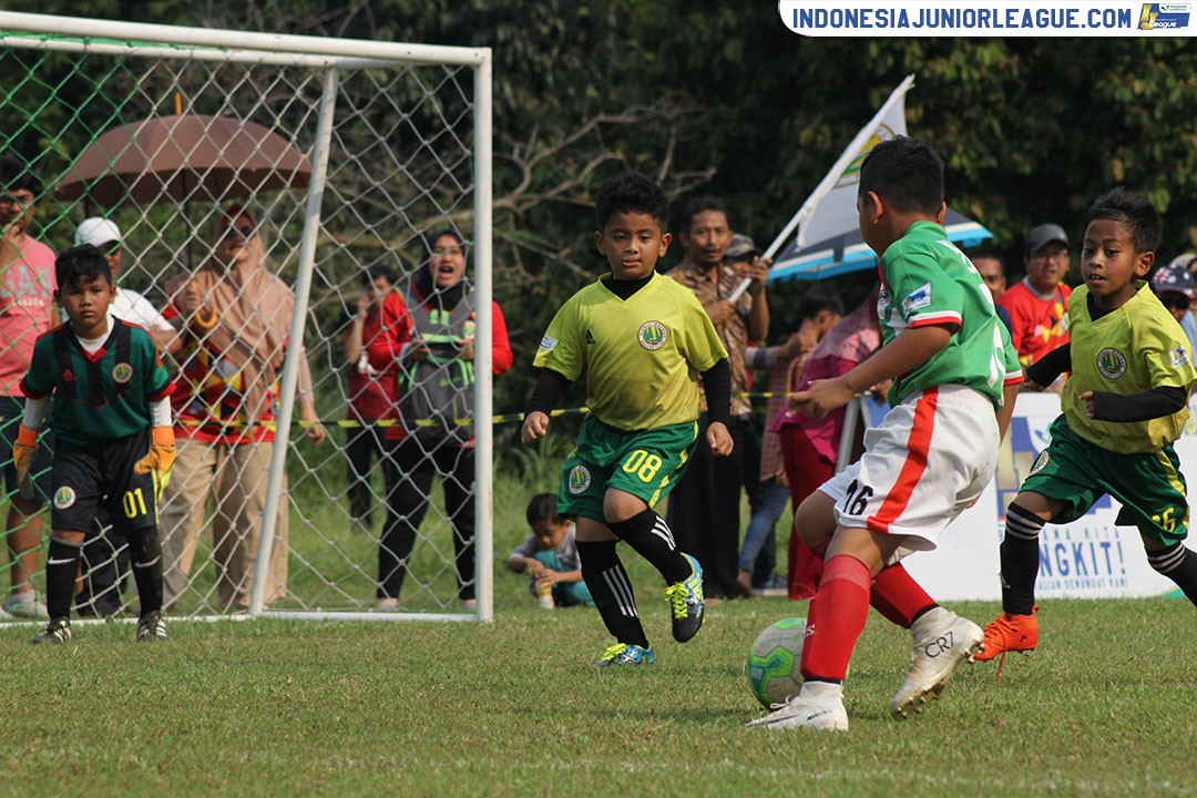 u9 18 mar 2018 hizbul wathan sc vs ciss soccer skill