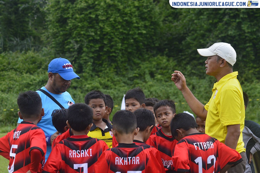 u9 febmar 2018 galery coach u9 ext