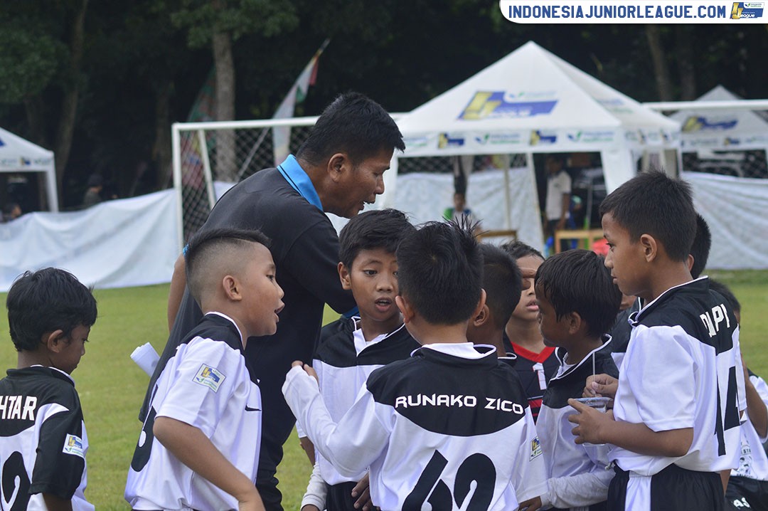 u9 febmar 2018 galery coach u9 ext